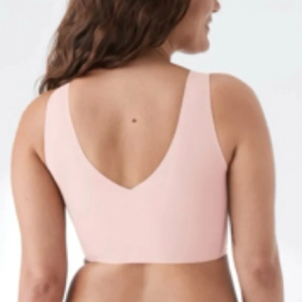 Seamless Light Pink V-Neck Comfort Bralette - Picture 8 of 11